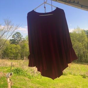 Large alfani top. Brand new